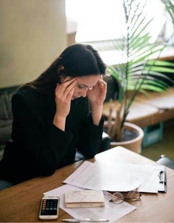 pulsierende Kopfschmerzen beim arbeiten